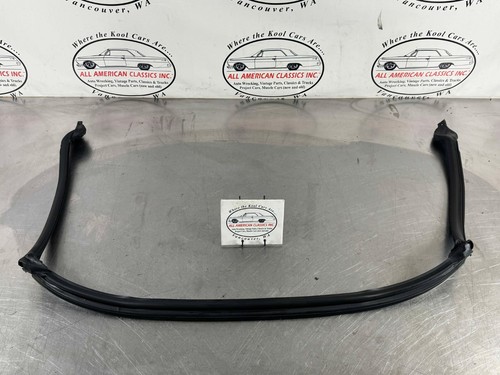 1997-04 C5 Corvette Windshield Weatherstrip Weather Strip Seal A-Pillar OEM GM