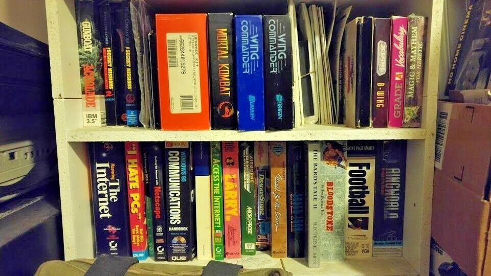 1990s Computer Box Huge assortment hundreds of PC Retro big box 1990s games make ...