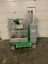 2014 GENIE GR20 20’ ELECTRIC RUNABOUT SCISSOR VERTICAL MAST DRIVABLE MAN LIFT