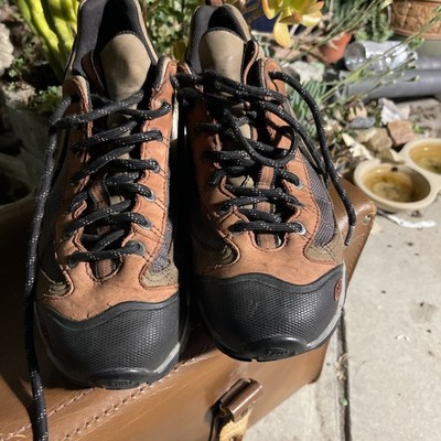 Oboz Firebrand 2 Low Waterproof Earth 21301 Men s size 10 missing sole   inserts