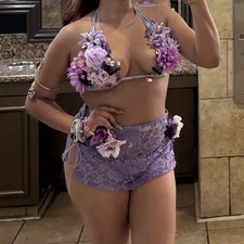 Two piece rave Flower