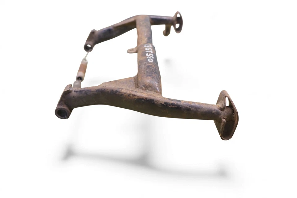 SOPORTE CENTRAL SUZUKI 1972-77 GT750 GT550 *2881A S90  Foto 4 de 4