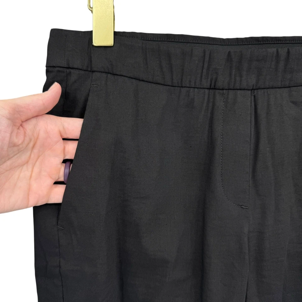 Pantalones Cortos Bermudas Theory 8 Nuevos con Etiquetas Thanella Crunch Negro Mezcla de Lino $190 Foto 3 de 4