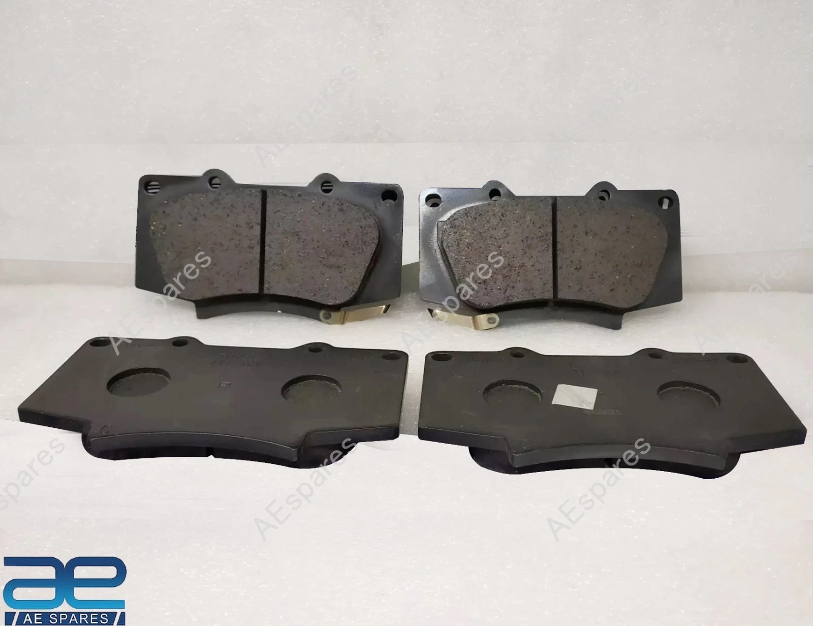 Front Disc Brake Pad Kit for Toyota Fortuner 2nd Gen 2016-2020 04465-0K370