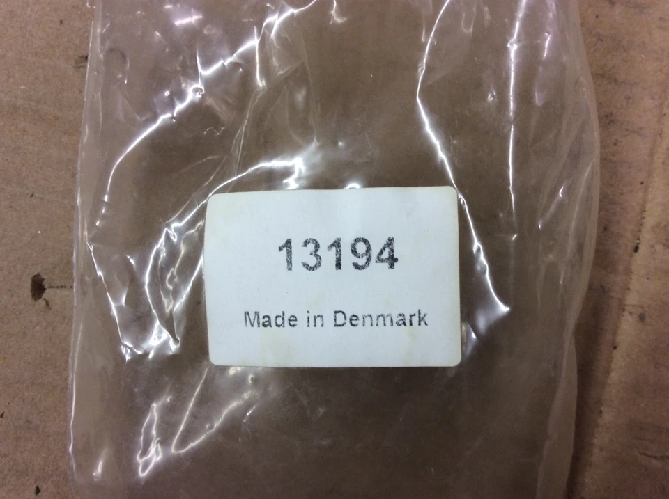 NUEVO ARI 78-74010 Kit de herrajes de freno de disco delantero - Se adapta a 80-89 Mercedes-Benz Foto 4 de 4