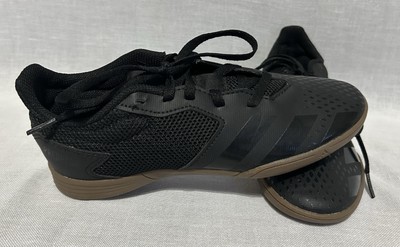 ADIDAS PREDATOR 20.4 IN SALA BLACK TRAINERS SPORTS SNEAKERS SIZE 4.5 YOUTH