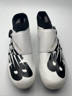 New Balance Men s Avazee Sigma Silent Hunter Racing Shoes  Size 6.5 XUSD200W3