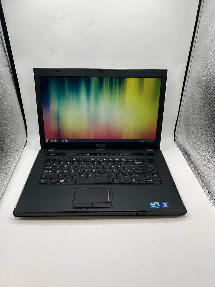 Laptop Dell Vostro 3500 15.6" i3 M370 2.40GHz 2 GB RAM 250 GB HDD Linux Como Nueva Foto 3 de 4