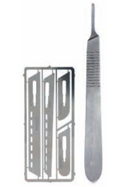 Vallejo SäGen-Set 1 Mit Skalpellgriff 4 ZubehöRteile FüR Den Vallejo-Modellbau-image