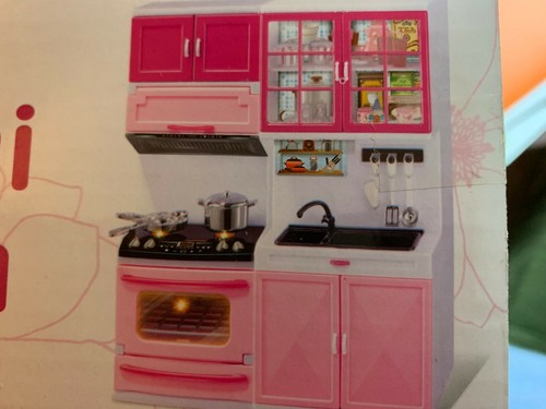 ARCADY MY MINI COCINA CON LUZ Y SONIDO VIENE CON MUÑECA NUEVA EN CAJA - Imagen 9 de 12