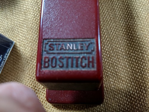 4 Vintage Office Desk Tool Lot Stanley Bostitch Stapler Scotch Tape Dispenser - Picture 16 of 24