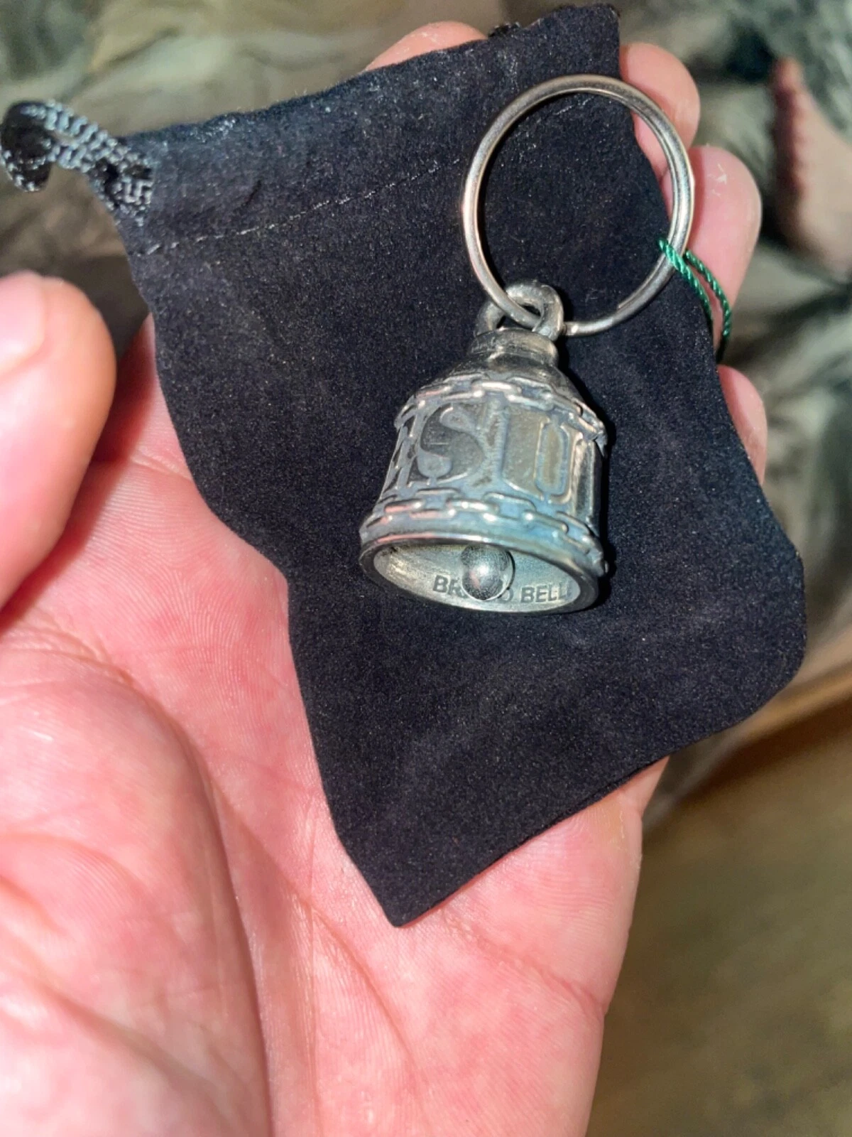 Porte clés cloche argent Supreme x Bravo Bellls