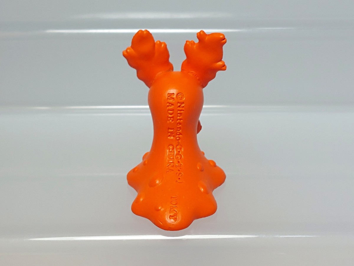 Slugma Magmag Pokemon Monster Collection Figure Tomy Japan B06 1.5