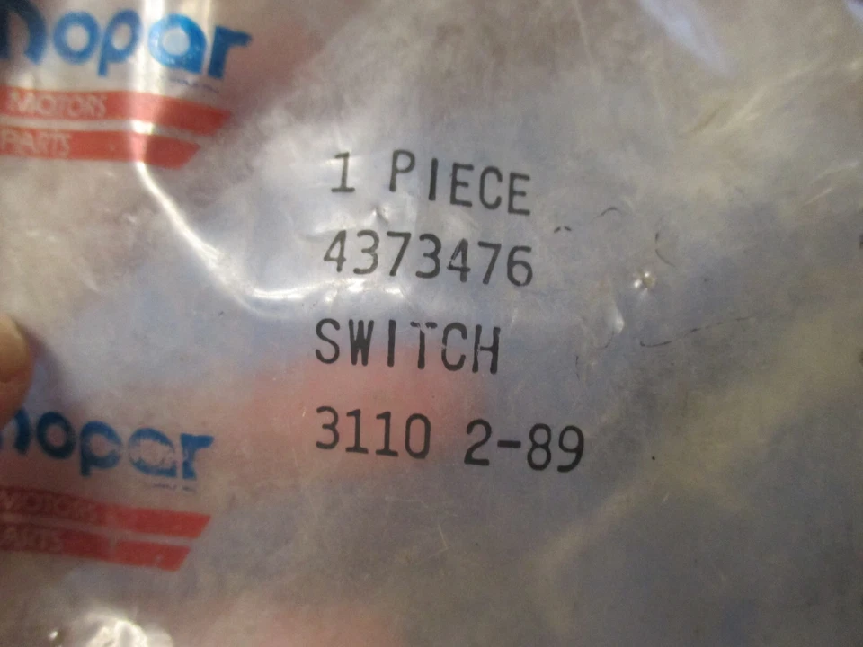 interruptor para cerradura de puerta iluminada, nuevo 89 lebaron+chrysler gts+lancer 4373476 Foto 2 de 2