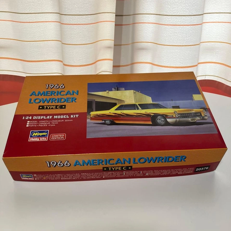 Car 1/24 plastic model 1966 American Lowrider Flame Cadillac - Image 2 of 4