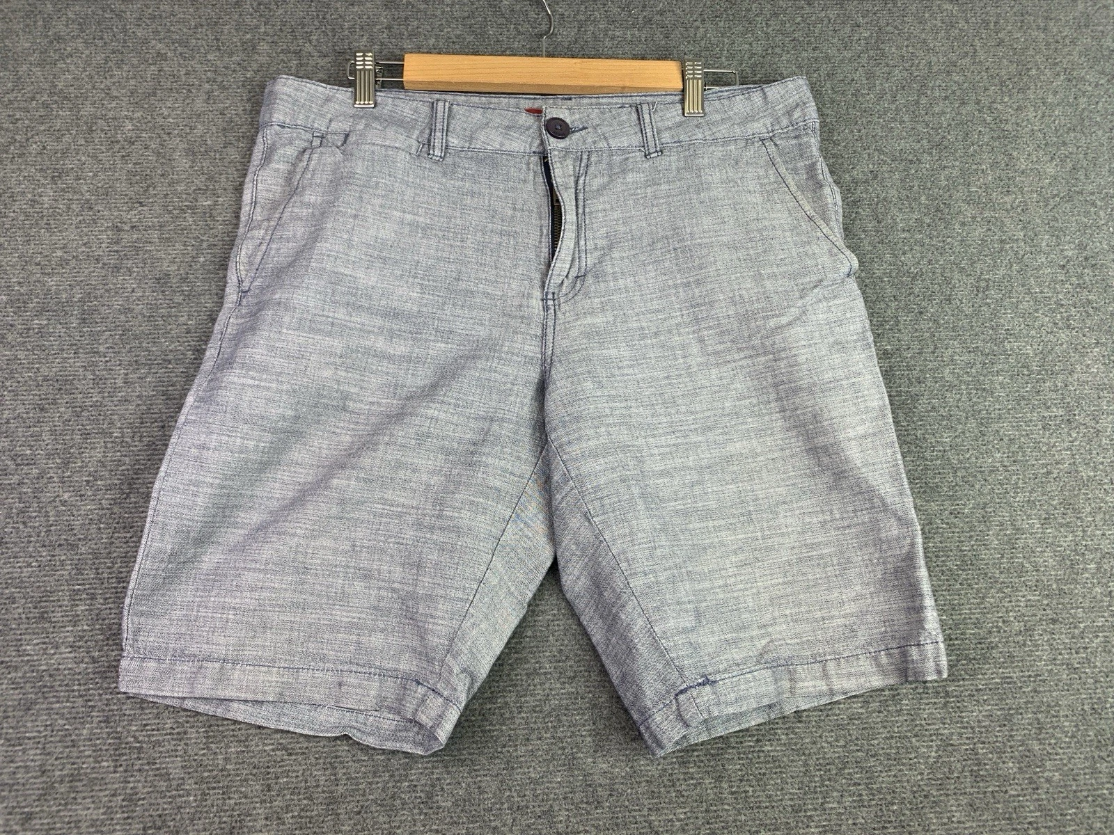 Guess Chino Shorts Mens US 33 Blue
Opens in a new window or tab