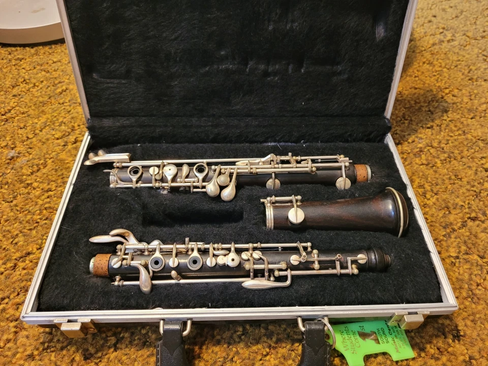 Oboe Linton vintage con estuche rígido Foto 3 de 3
