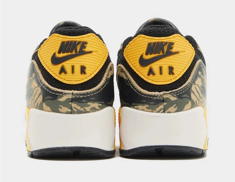 Air Max 90 \"Camo/University Gold\"メンズ 27 The Nike Air Max 90 'Camo' pack reveals four colorways