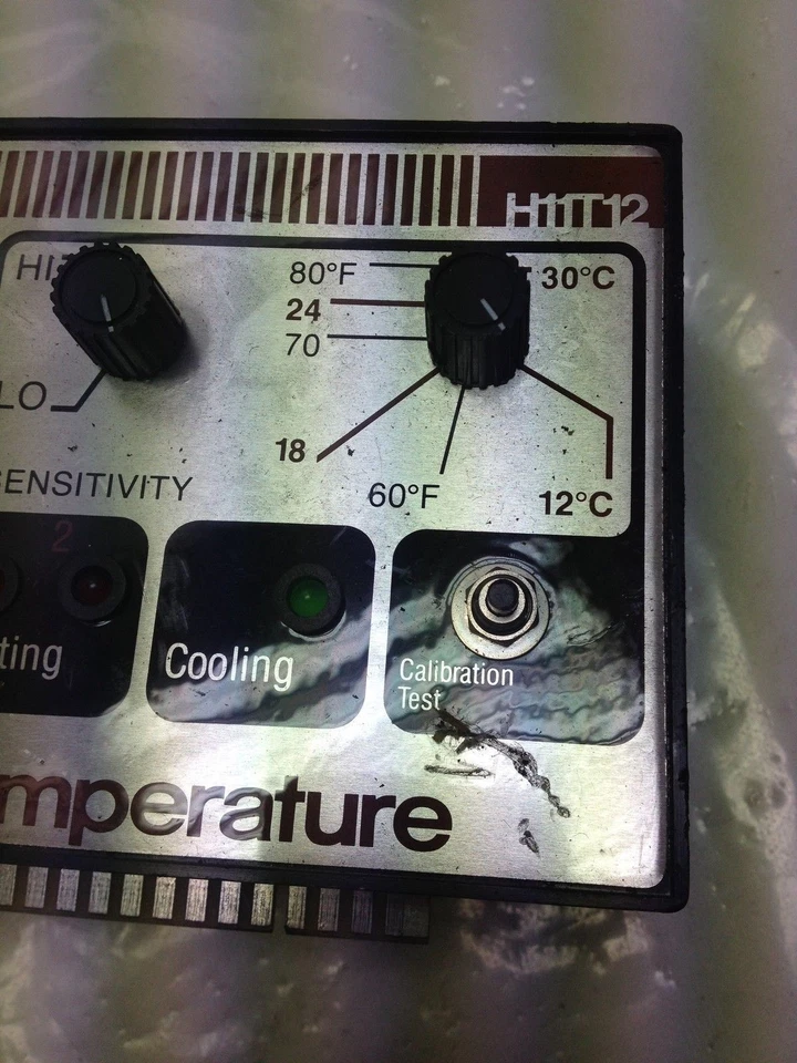 LIEBERT H11T12 HUMIDITY TEMPERATURE CONTROLLER - Image 4 of 4