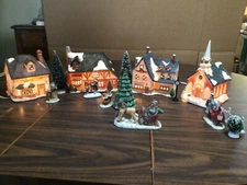 17 Piece Christmas Village 4 Light Up Buildings With People and Accessories