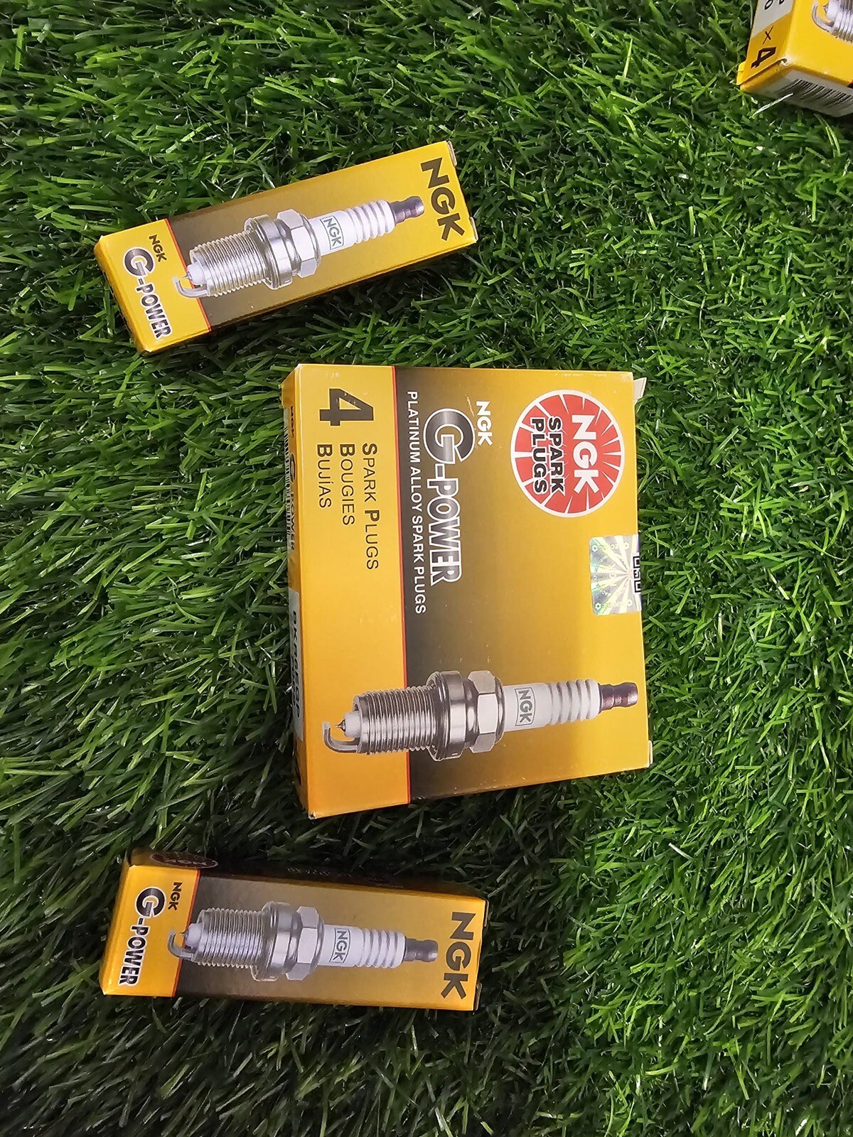 Spark Plugs 7092 Bkr6egp 4 Pack Ngk