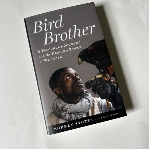 Island Press Bird Brother : A Falconer's Journey-Healing Power of Wild-soul epic - Afbeelding 1 van 11