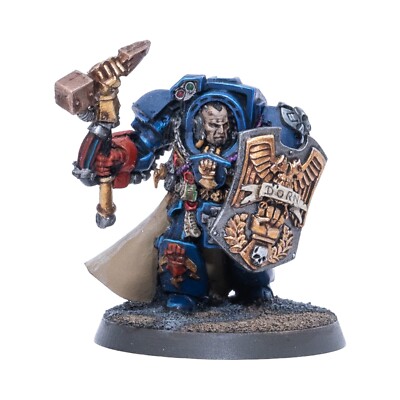 Gut bemalter Captain in Terminator Rüstung Crimson Fists Warhammer 40k