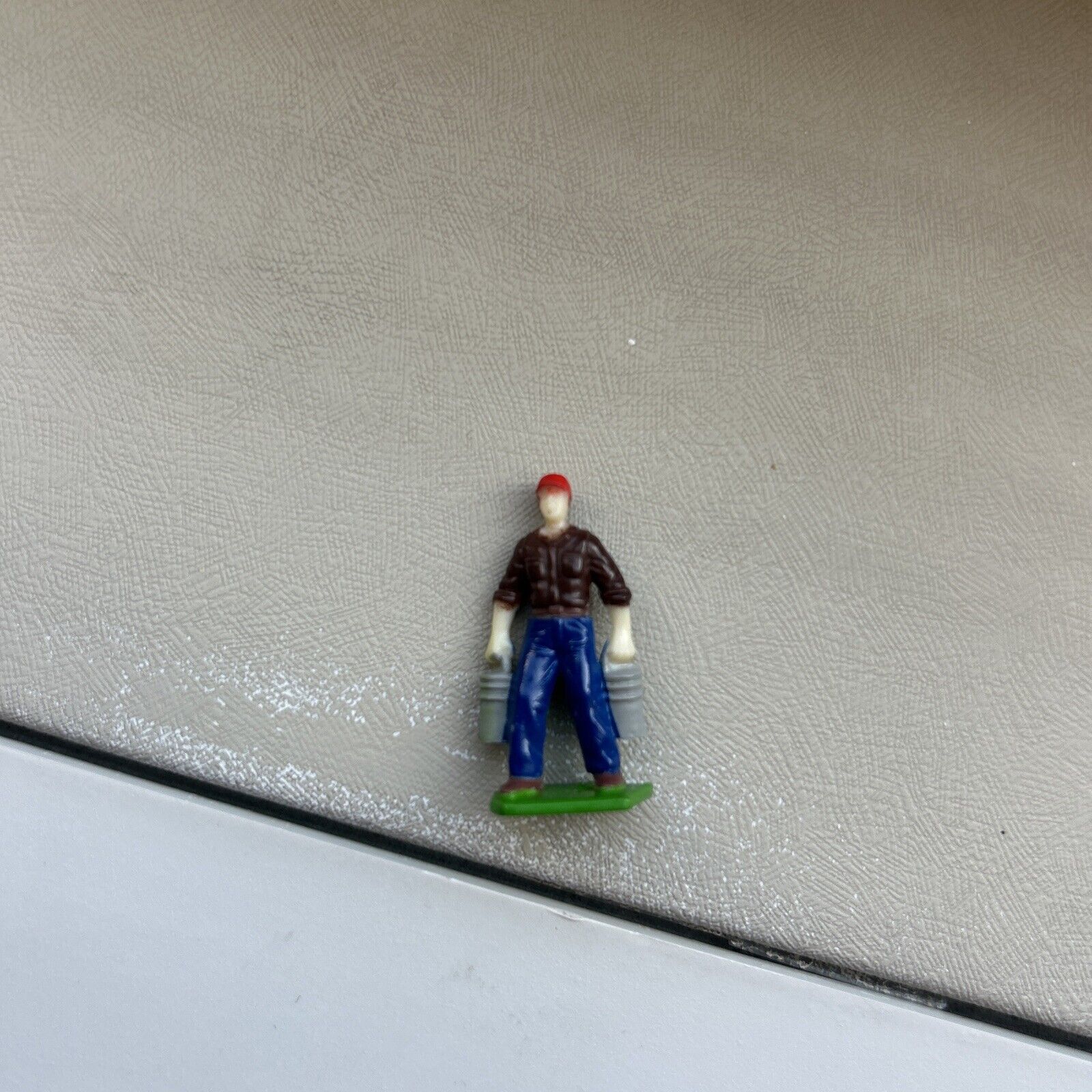 Picture 1 of 5