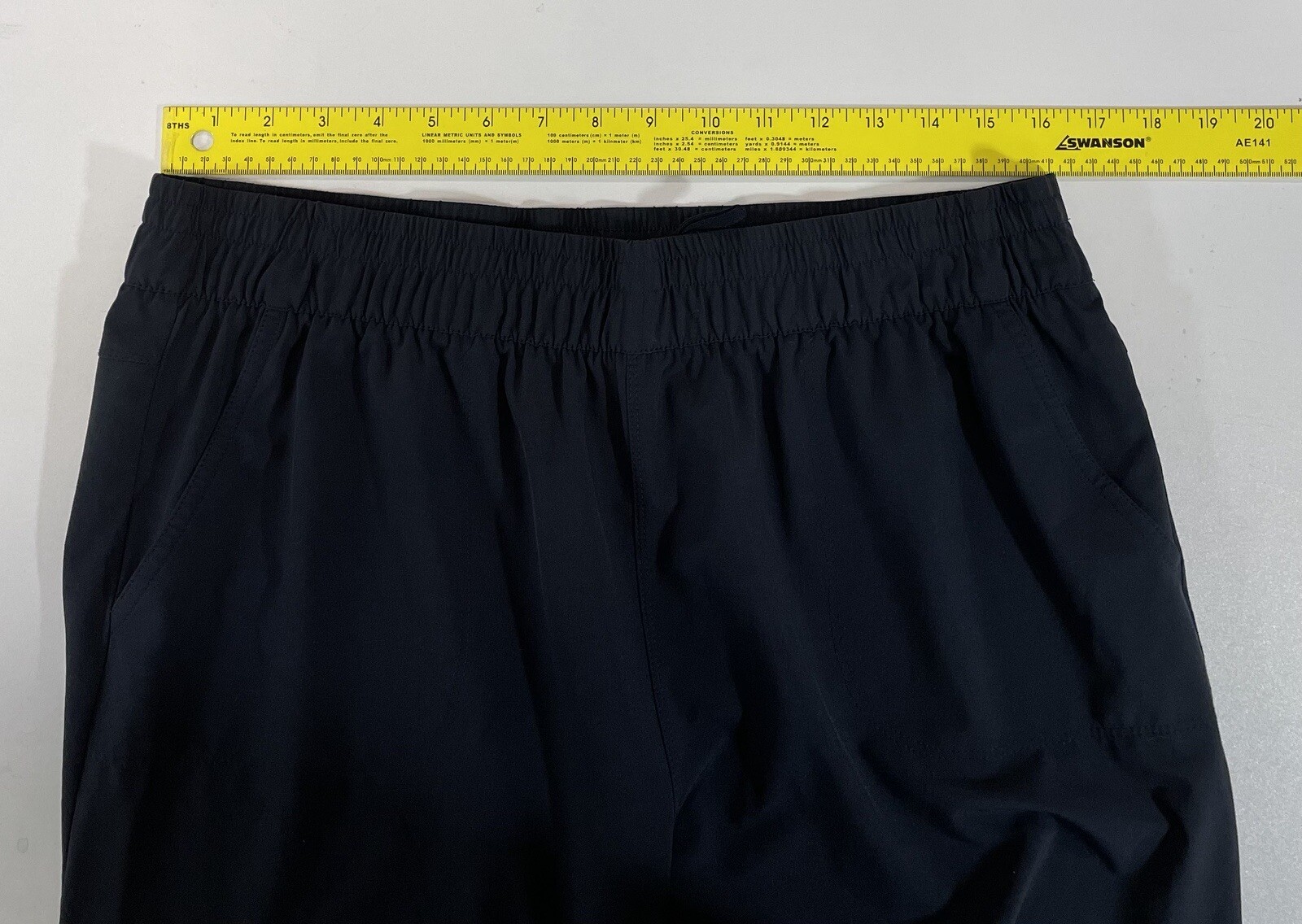 TALBOTS Lightweight Pants Size MEDIUM cropped pul… - image 8