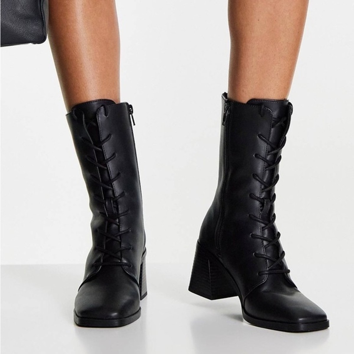 Monki- Black Elma Lace Up Vegan Leather Heeled Boots- 39