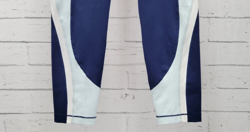 Leggings capri Athleta Niña Colorblock Talla L 12 Bolsillos Azul Claro Oscuro Blanco Foto 4 de 4