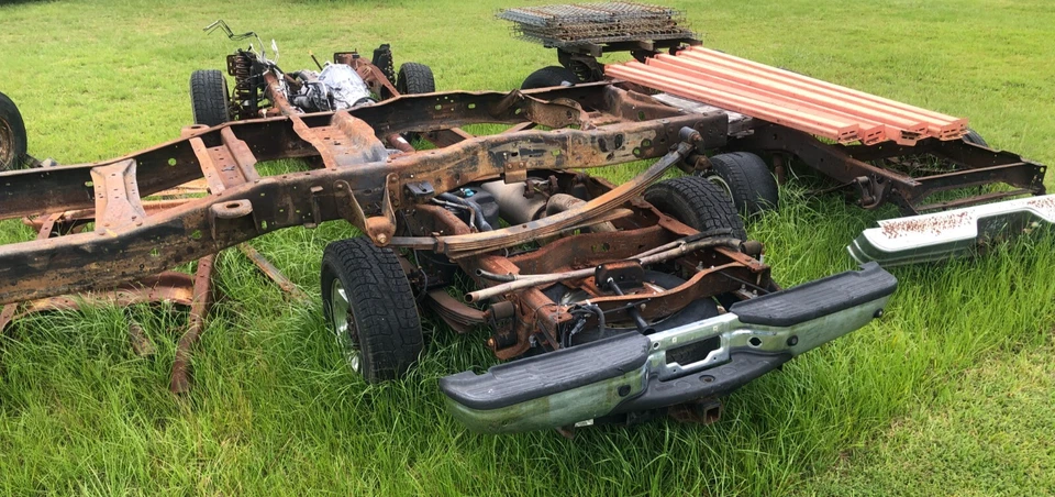 Cuadro Ford F250 F350 Super Duty Cross Member 1999-2004 4x4 Foto 3 de 4