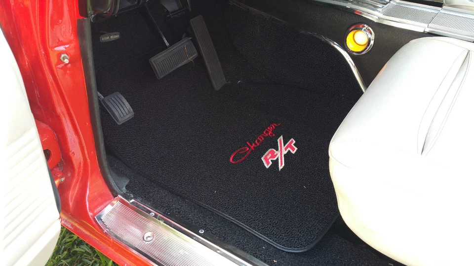 Alfombrillas bordadas para camioneta Dodge 1971-73 80/20 bucle D100 W100 camioneta Foto 2 de 3