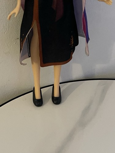 Disney Frozen II Princess Anna Singing Doll - Hasbro “Hair was cut Sold As Is” - Picture 3 of 8