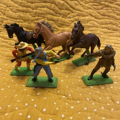 Britains Deetail Wild West Apachenkrieger Cowboy General Custer & Pferde