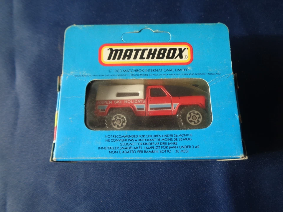 MATCHBOX MB 35 PICK-UP CAMPER ASPEN SKI HOLIDAYS ANNO 1983 SCALA 1:64 - Immagine 2 di 4