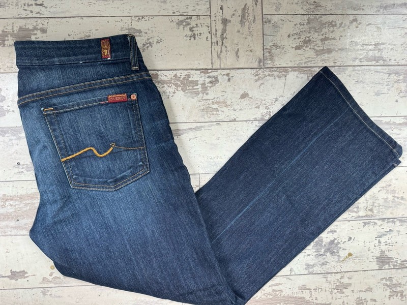 7 For All Mankind Kimmie Bootcut Jeans Womens Size 32 (27x32)