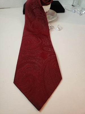 Wembley Men's Necktie Burgundy Color Paisley Geometric Designs 100% Polyester 