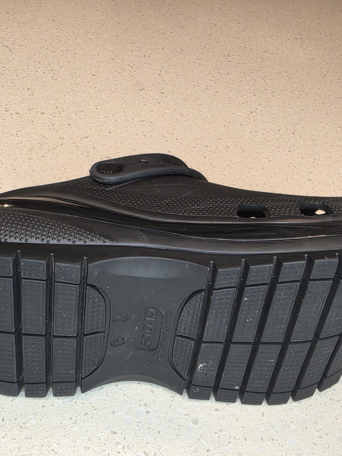 Crocs Mega Crush Platform Black Clogs Unisex M7 W… - image 7