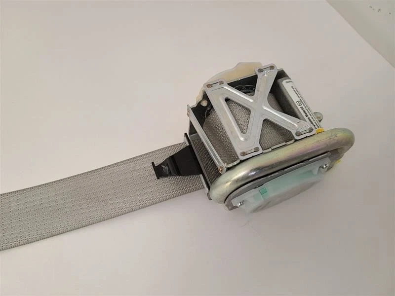 06-09 BUICK LUCERNE RH Right Seat Belt Front Bucket Passenger Retractor  - Image 2 of 4