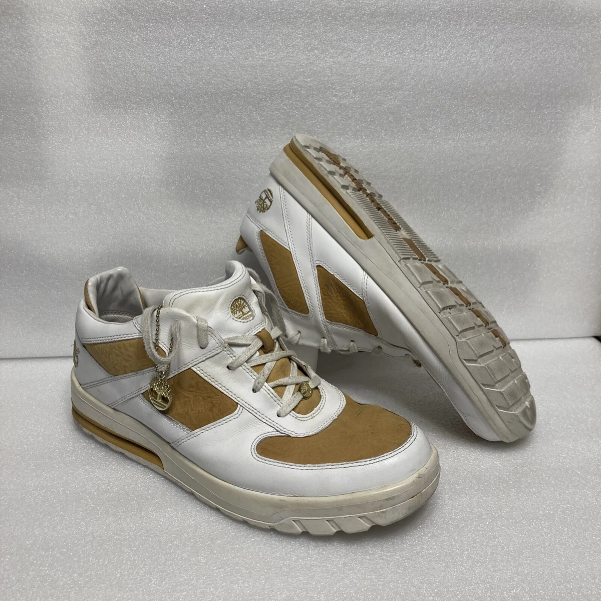 Timberland White Brown Mens Leather Shoes Size 13 Mens Includes Pendant