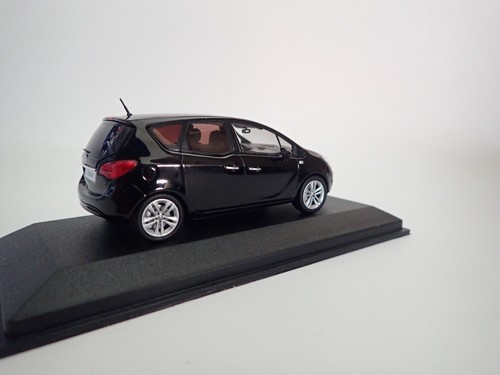 NEW 1/43 MINICHAMPS Opel Meriva Schwarz Alloy car model Limited editi - Picture 7 of 8