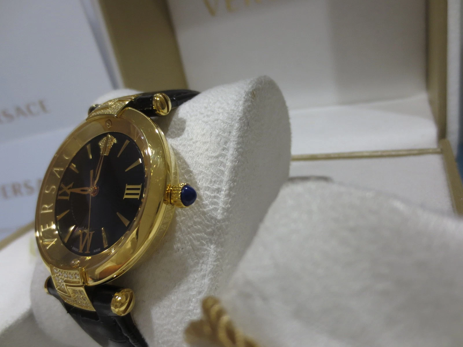 Orologio Versace Donna VAI060016 Rêvive Quadrante Smaltato Nero Pelle 36 DIAMANTI