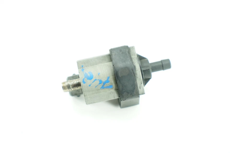 Válvula solenóide desviadora de vácuo combinada Audi Allroad C5 01-05 Egr 078906283A - Imagem 4 de 4