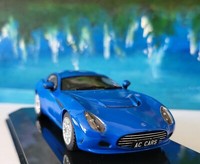 1:43 AC 378 GT (2012) Modellauto Diecast Mit Vitrine Blau/Rot-Orange