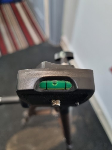 Camera Tripod Universal Fitting - Picture 8 of 8