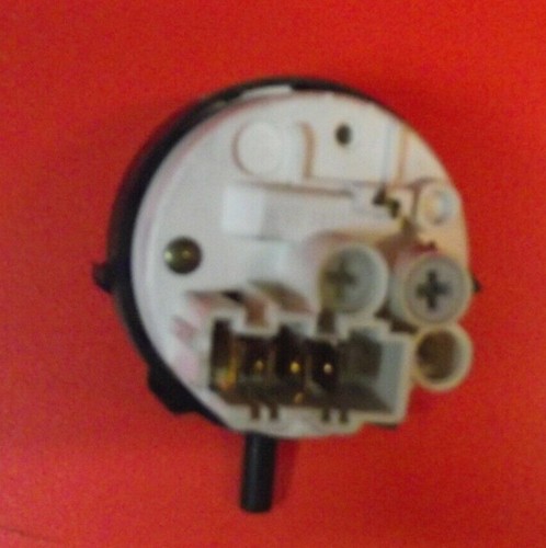 Waschmaschine HOOVER DYNS7144D1X DRUCKSCHALTER