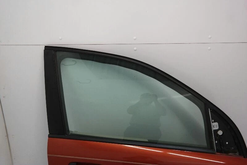 2002-05 SATURN VUE Passenger Front Right Door Electric With Lock Cylinder Orange Foto 4 de 4