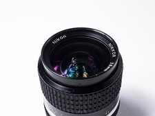 Nikon Ai-s Nikkor 28mm f/2 MF Wide Lens