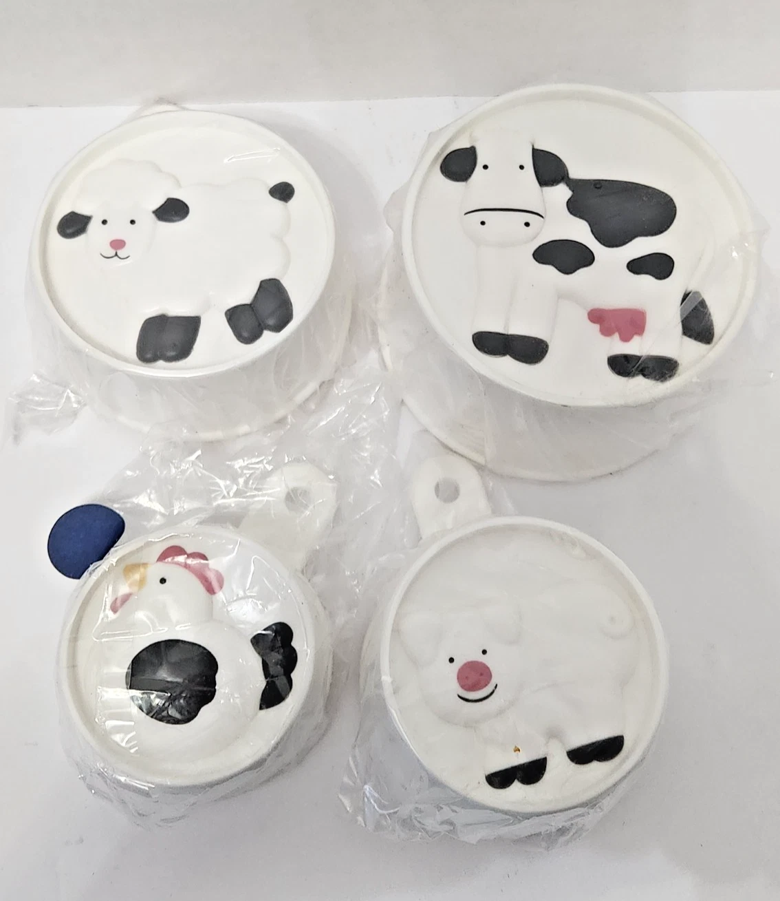 Vintage Avon Measuring Cups & Holder Down On The Farm Home Collection Cow NOS
Opens in a new window